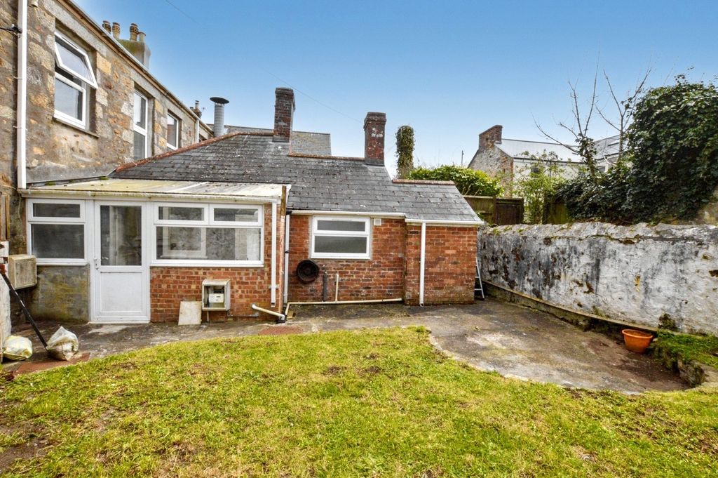 Property photo 1 of 28 Picture No. 33