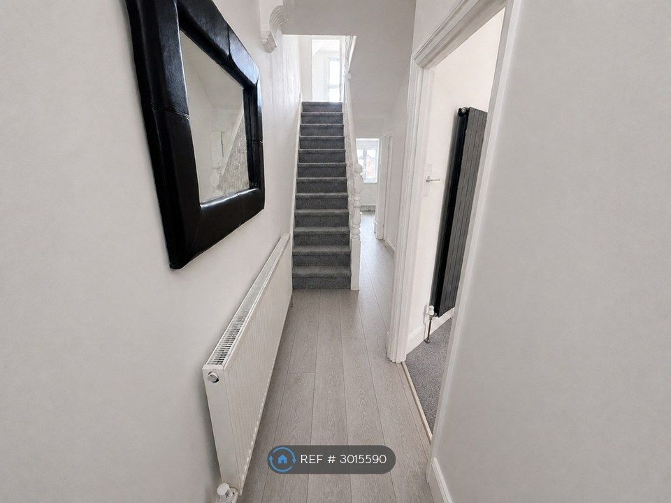 Property photo 2 of 16 Stairs