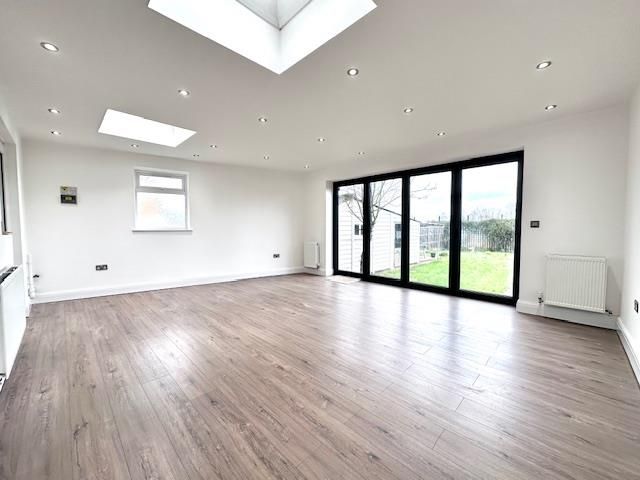 Property photo 1 of 10 Img_8906.Jpg