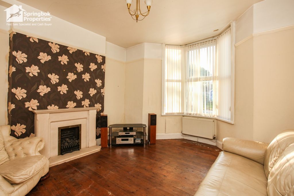 Property photo 2 of 17 Image 1