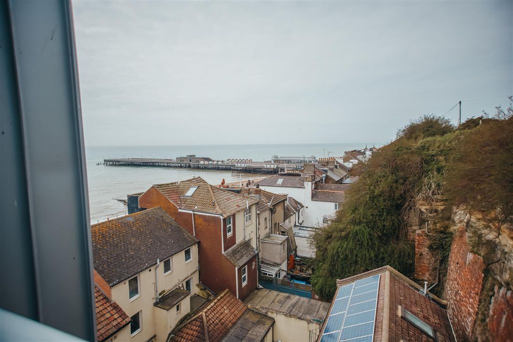 Additional image 36 of 3 bed flat for saleWhite Rock, Hastings TN34