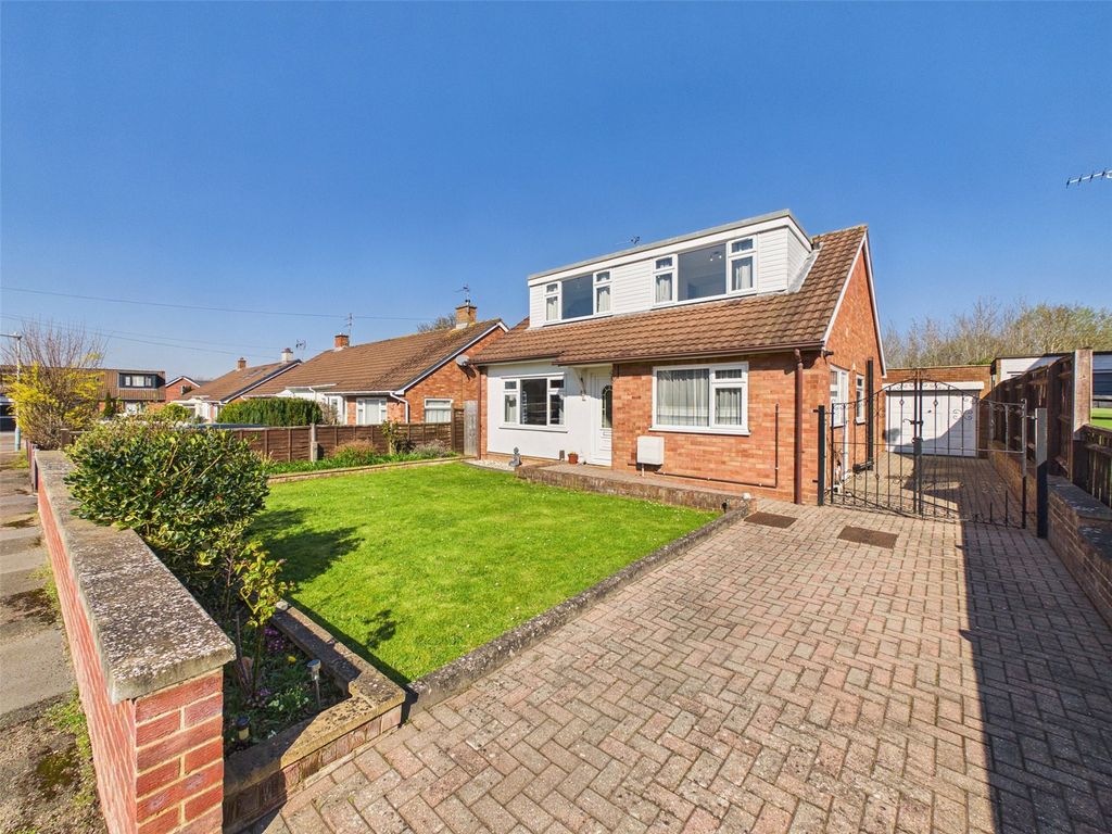 Property photo 1 of 17 Picture No. 14