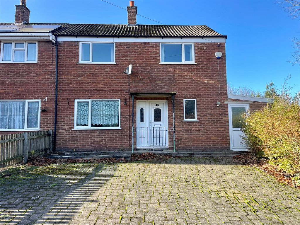 Property photo 1 of 11 Front