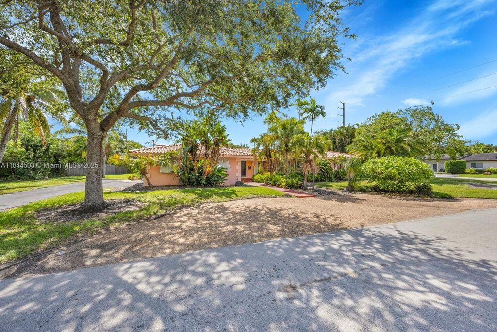 Property photo 2 of 17 <Alttext/>
