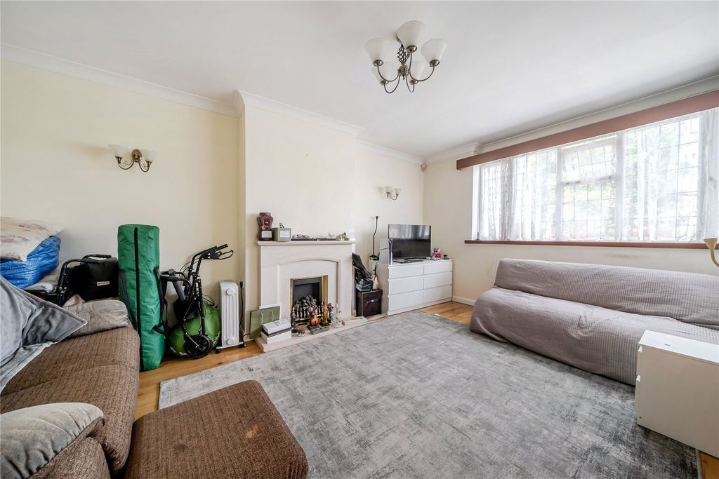 Property photo 2 of 14 Picture No. 18