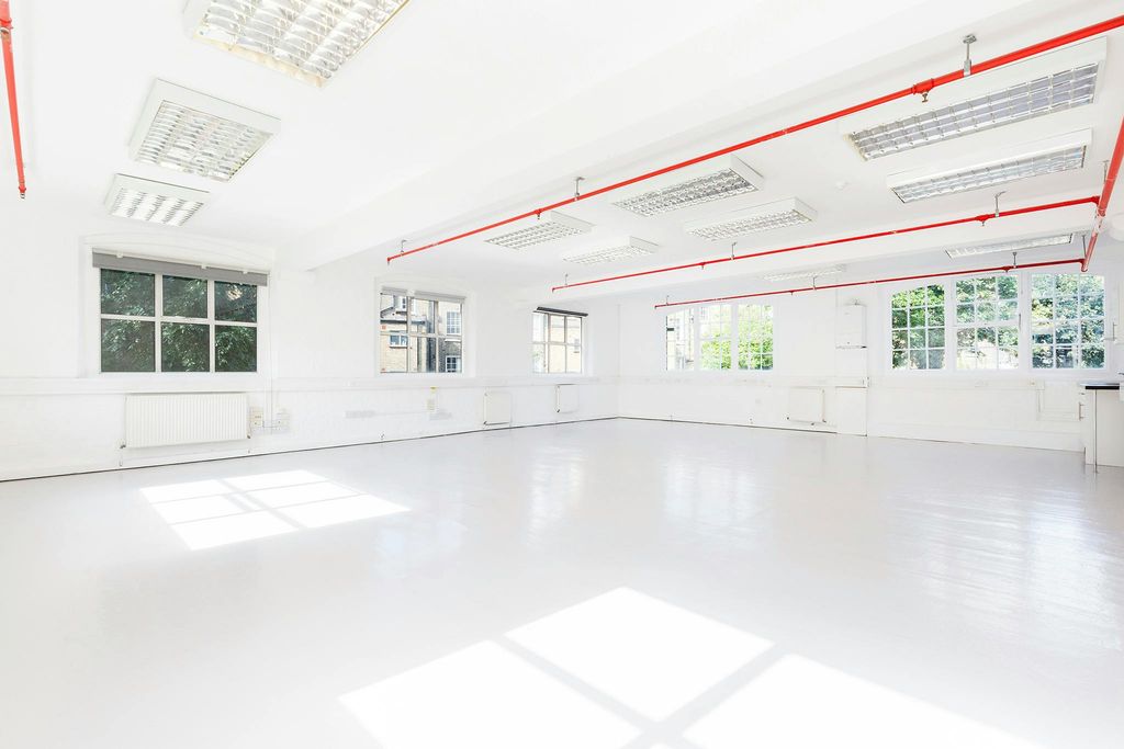 Property photo 3 of 7 Lymehouse Studios 1.Jpg