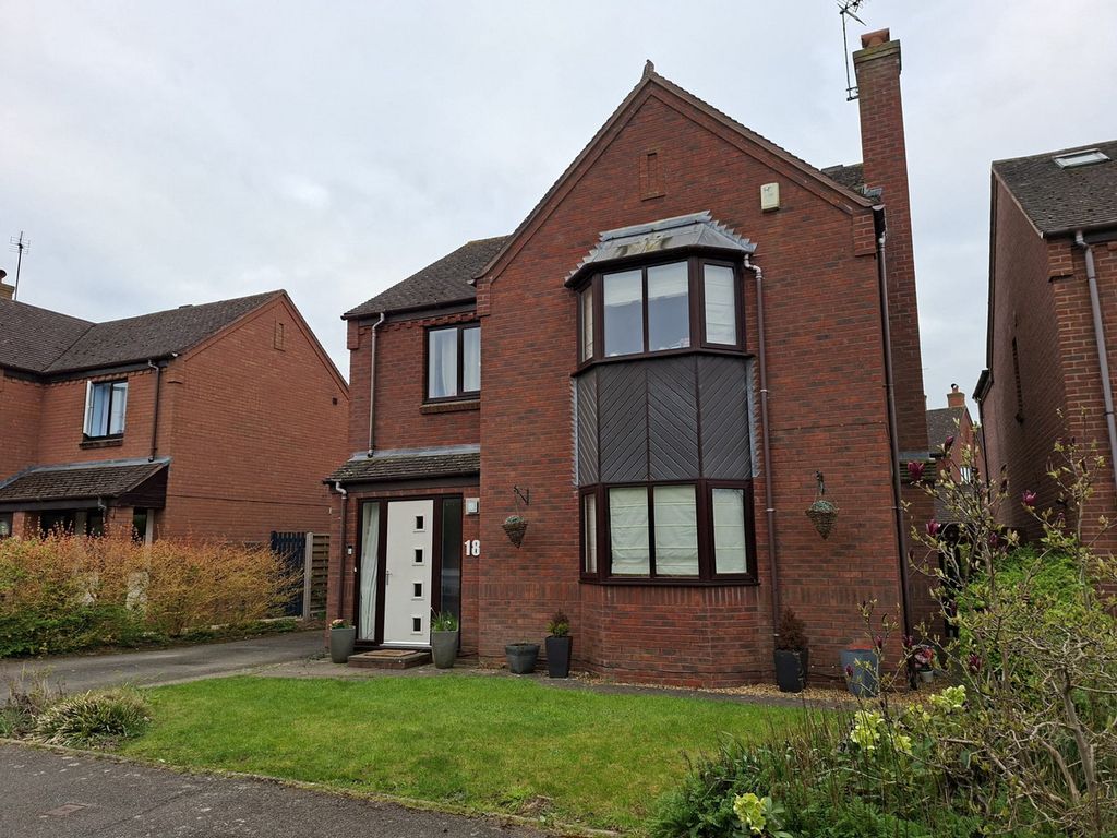 Property photo 1 of 3