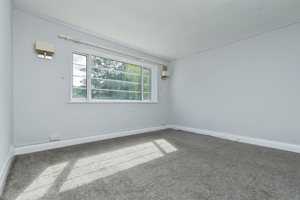 Property photo 3 of 20 Reception Room