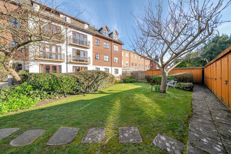 Property photo 1 of 10 Picture No. 21