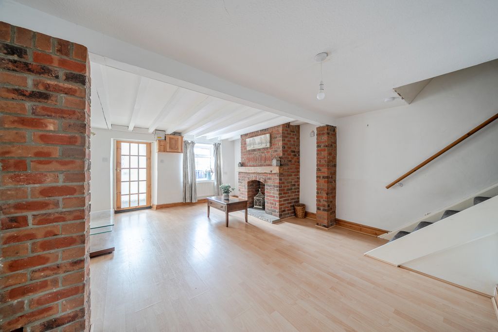 Property photo 3 of 21