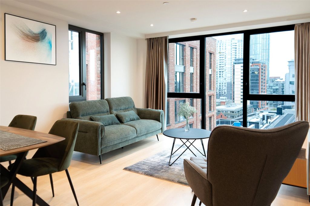 Property photo 1 of 35 Picture No. 01