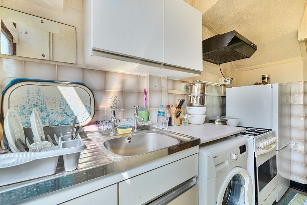 Property photo 2 of 18 1495179-12-6A5E39...