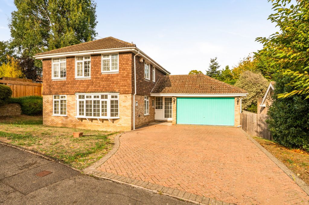 Property photo 1 of 20 External View