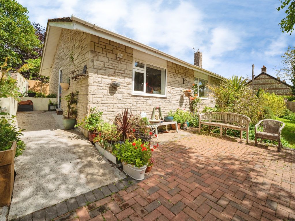 Property photo 1 of 20