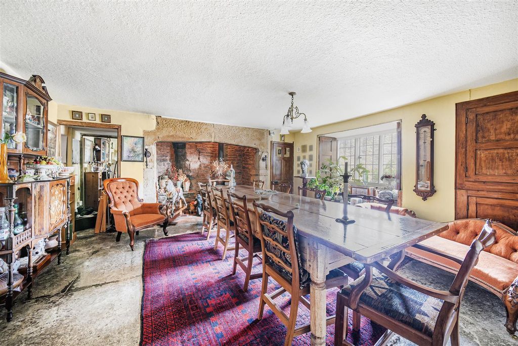 Property photo 2 of 16 Dining Room