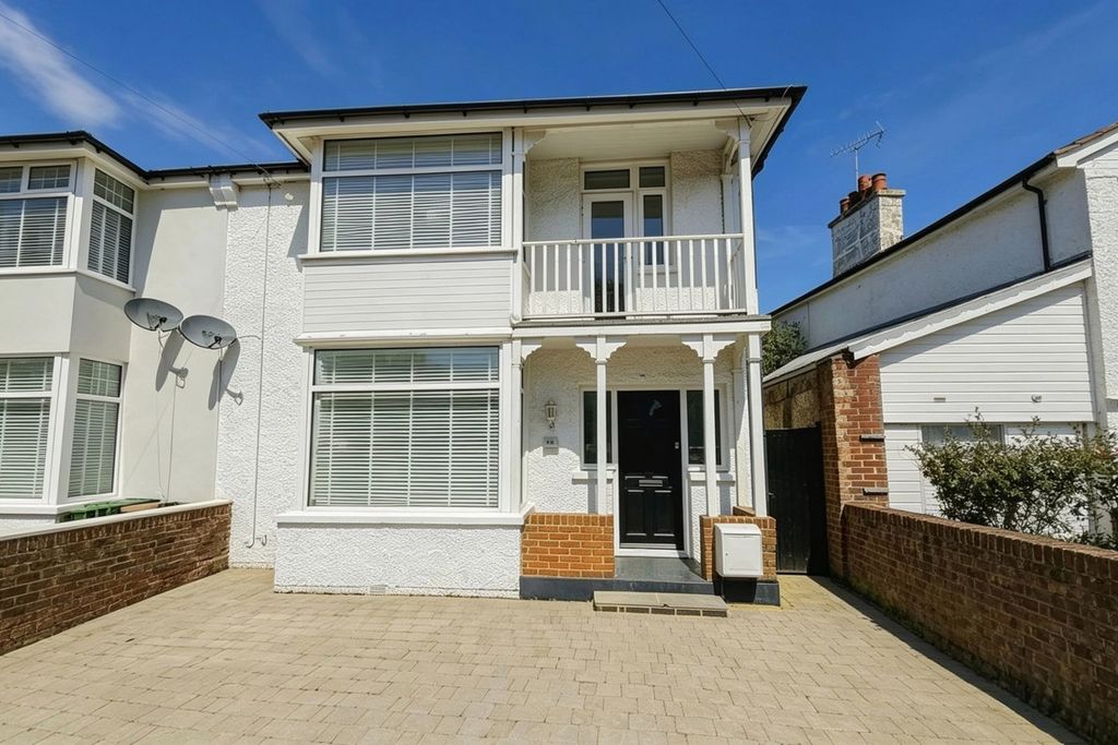 Property photo 1 of 36