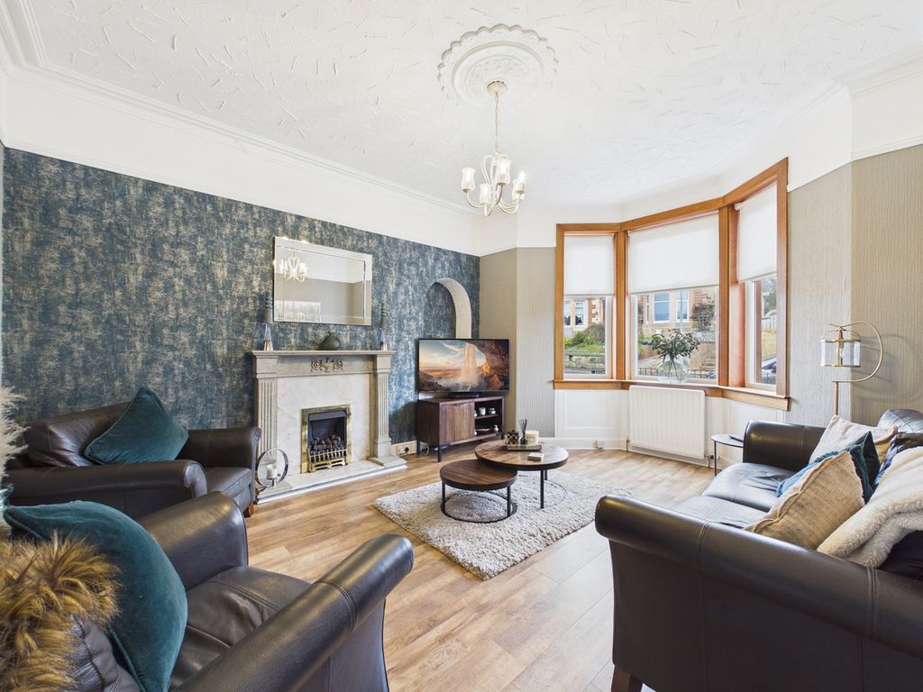 Property photo 2 of 26