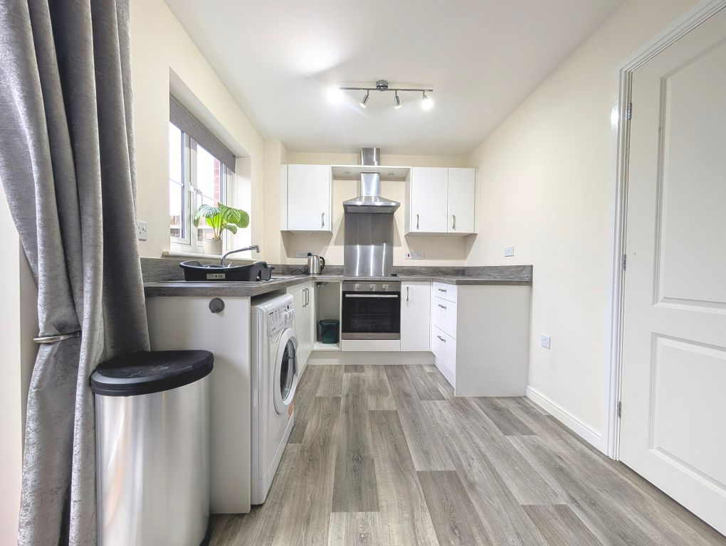 Property photo 2 of 10 Exterior