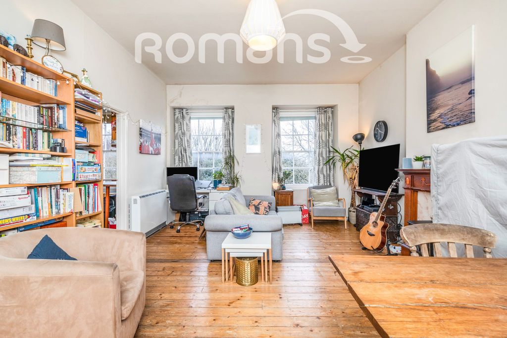 Property photo 3 of 10 Property Image