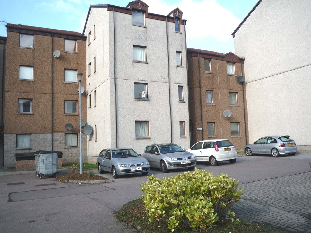 Property photo 3 of 6 Headlandcrt166