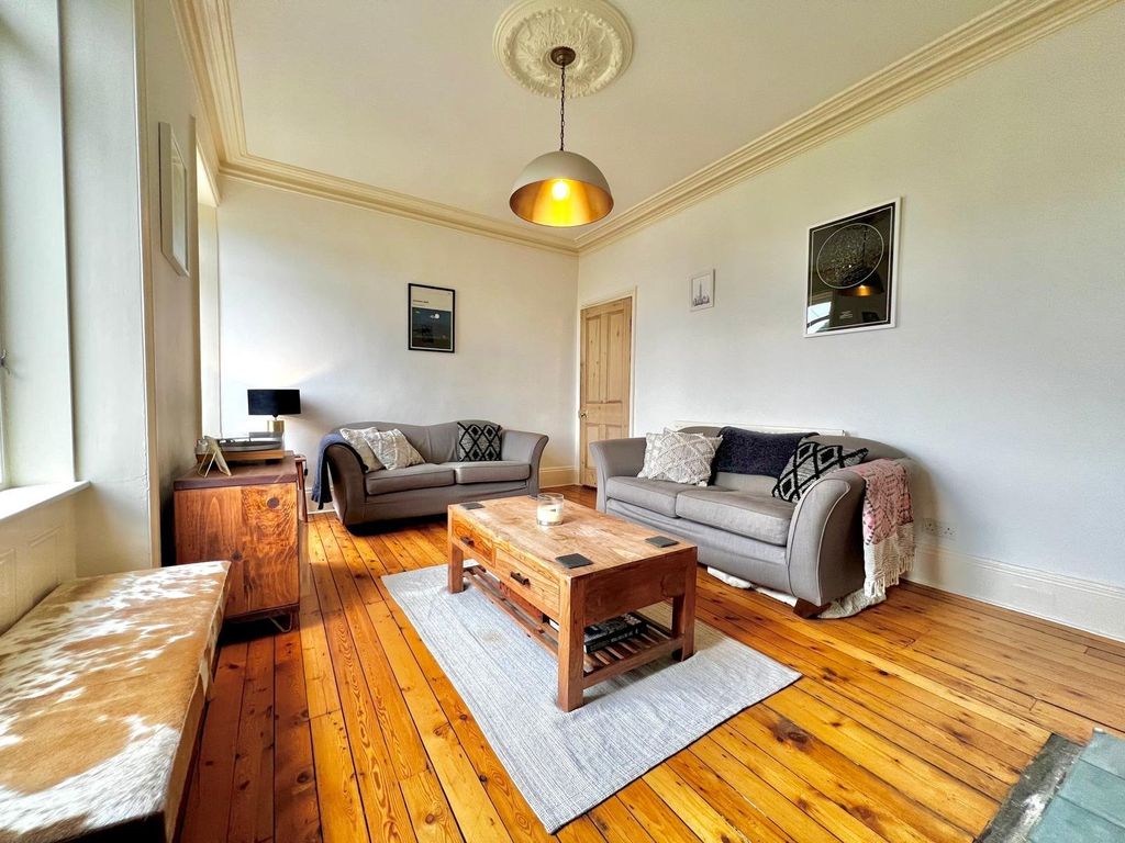 Property photo 3 of 26 Picture No. 31