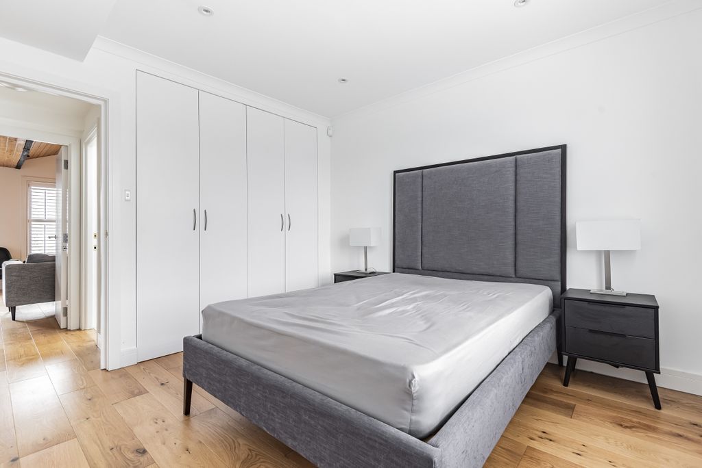 Property photo 3 of 7 684676 (4)