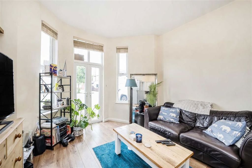 Property photo 2 of 4