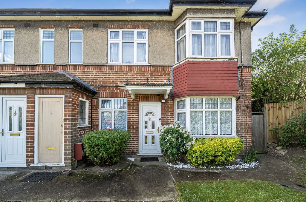 Property photo 1 of 20 1447155-19-69E0d1...