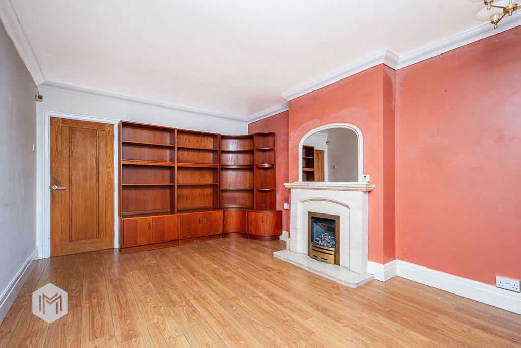 Property photo 3 of 14 Picture No. 12