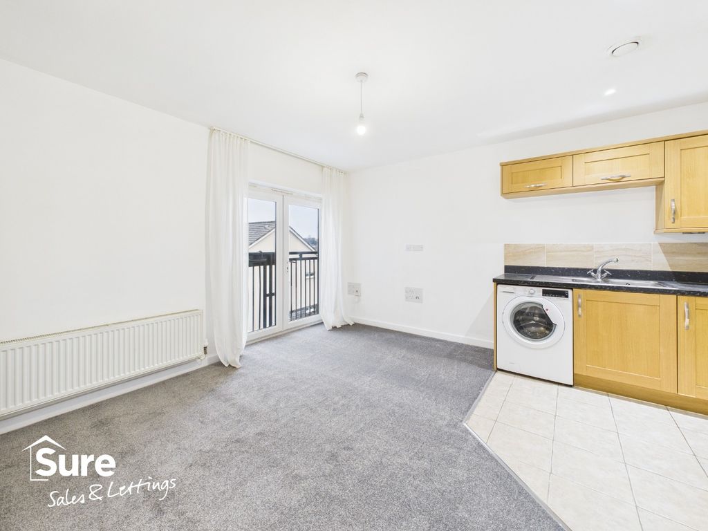 Property photo 2 of 16 1163674