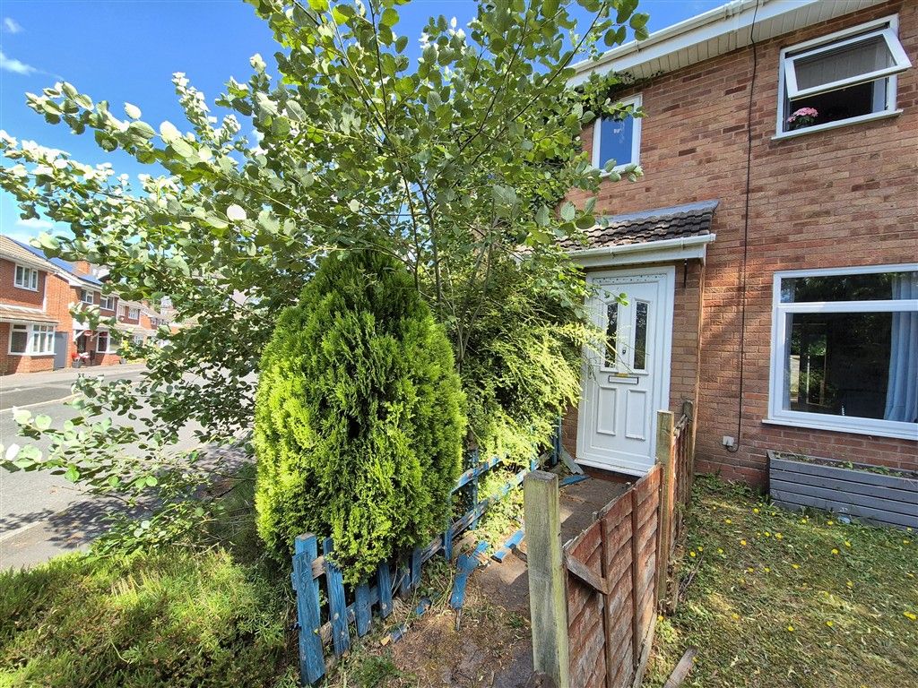 Property photo 2 of 3