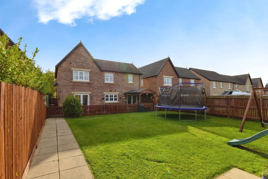 Additional image 21 of 4 bed detached house for saleSalis Close, Middlesbrough TS5