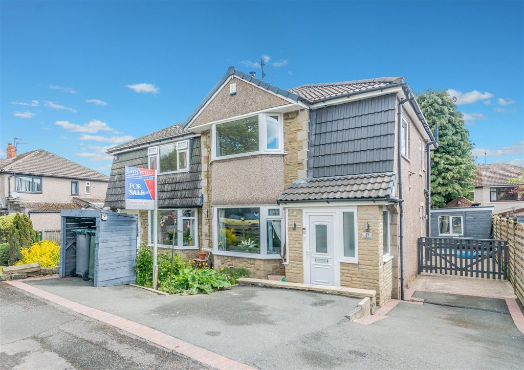 Property photo 1 of 30