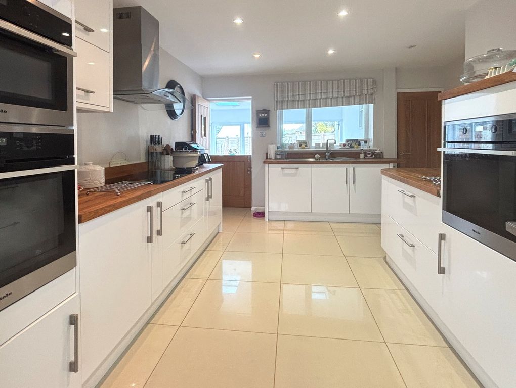 Property photo 2 of 22 Photo 2