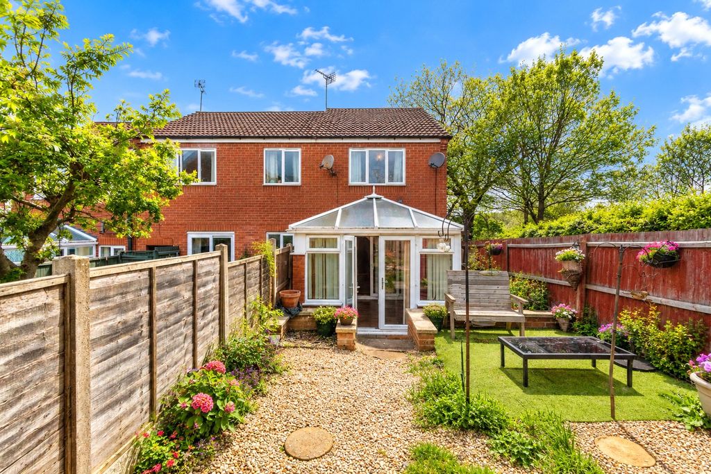 Property photo 2 of 18 Picture No. 28