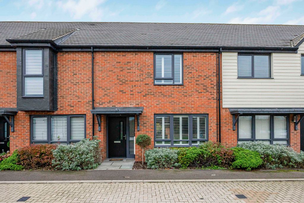 Property photo 1 of 29