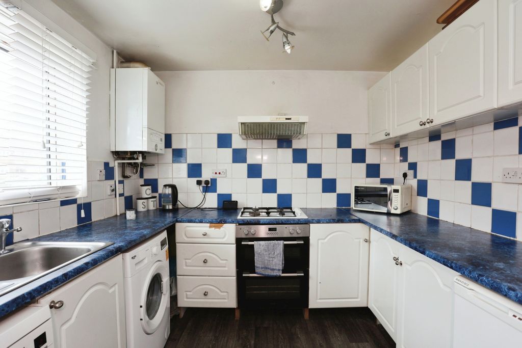 Property photo 3 of 17 Photography