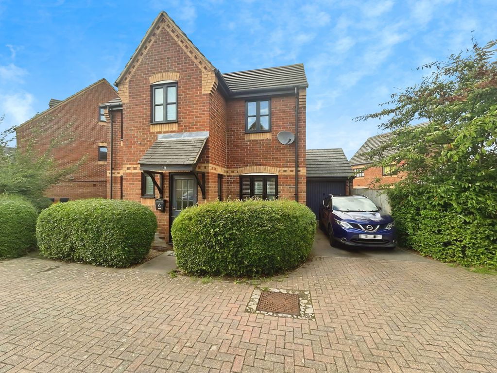 Property photo 1 of 13