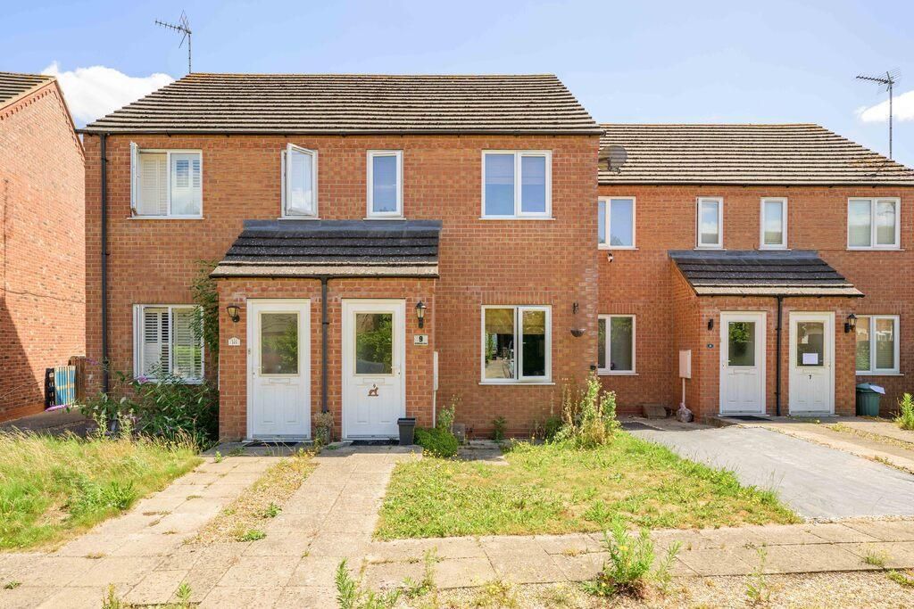 Property photo 1 of 11