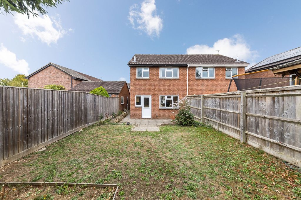 Property photo 3 of 19