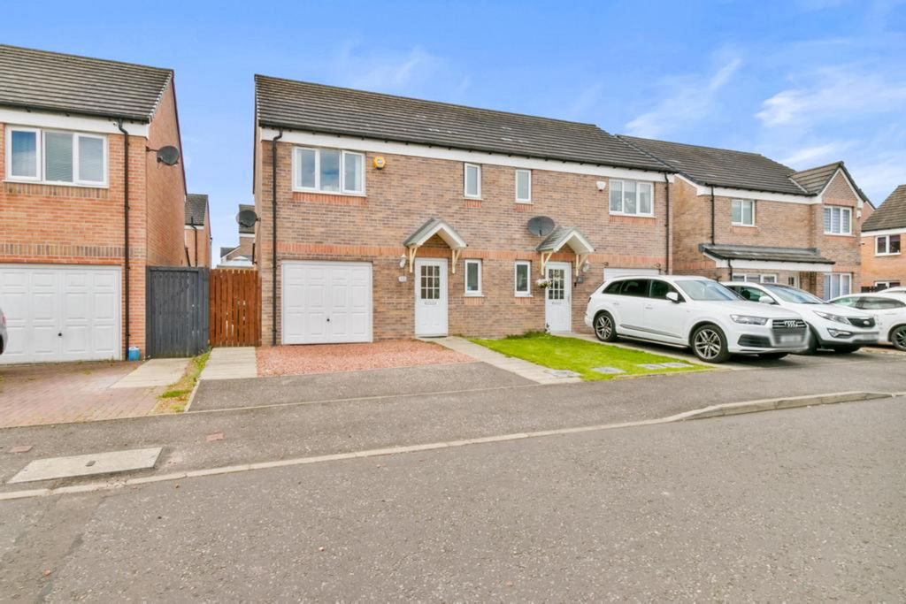 Property photo 1 of 30