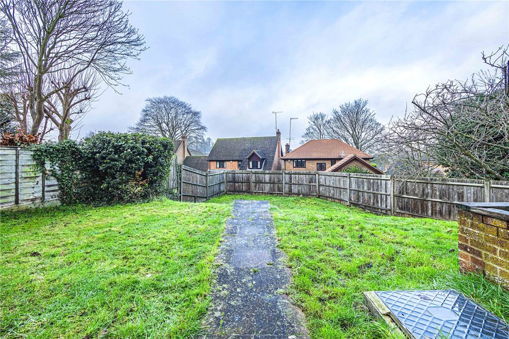 Property photo 3 of 22 Picture No. 20