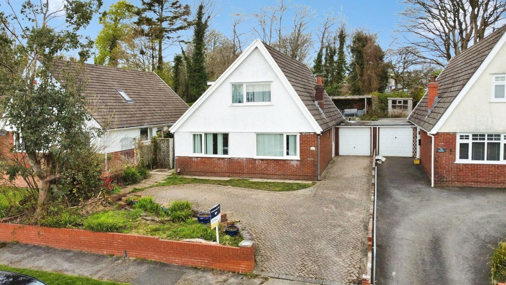 Property photo 1 of 26