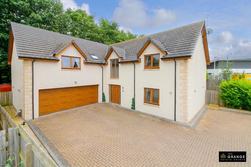 Property photo 3 of 50
