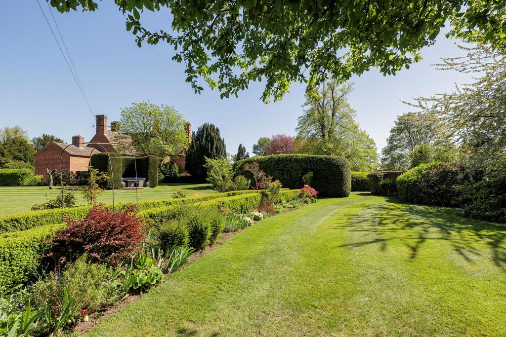 Additional image 25 of 6 bed detached house for saleUpton Magna, Shrewsbury, Shropshire SY4