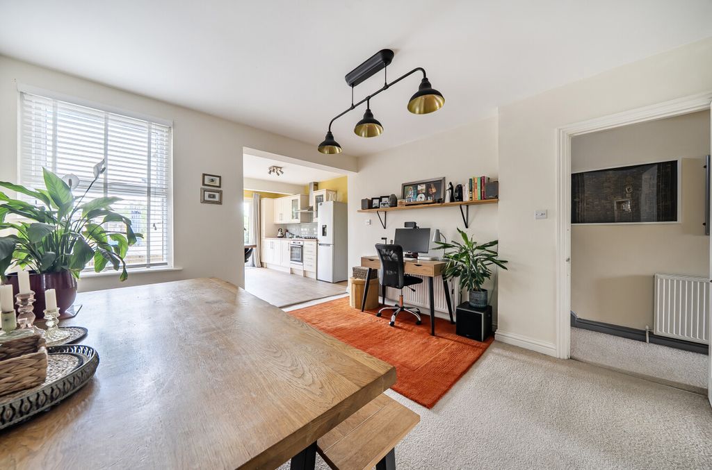 Property photo 3 of 23 1467508-7-6A1F06A...