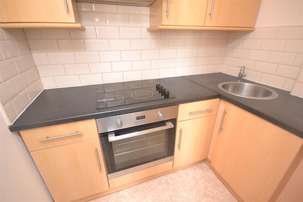 Property photo 2 of 4