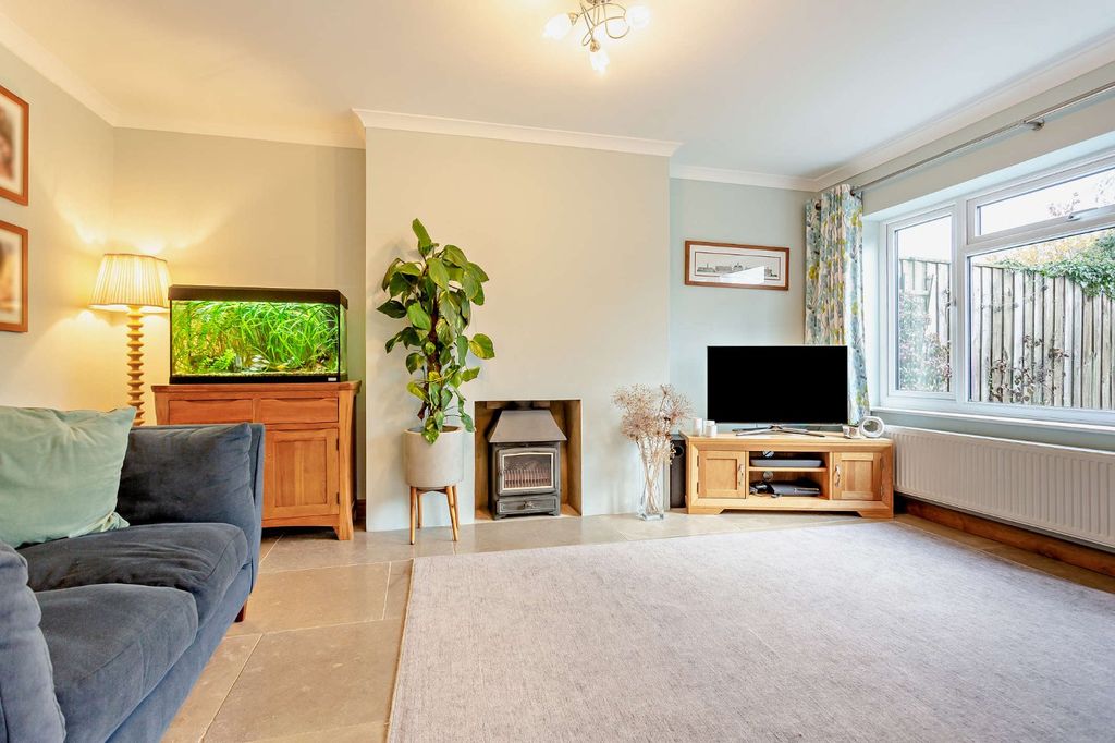 Property photo 3 of 21 Picture No. 17