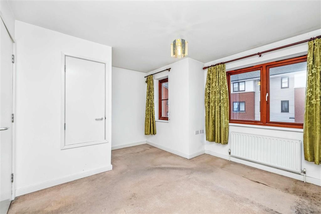 Property photo 2 of 5