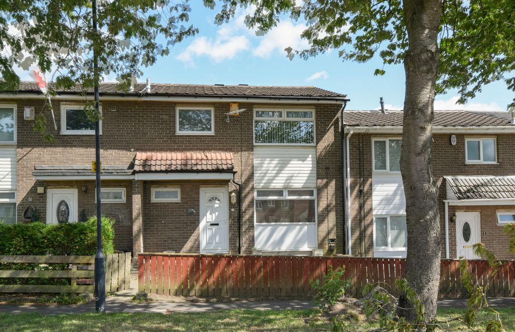 Property photo 1 of 18